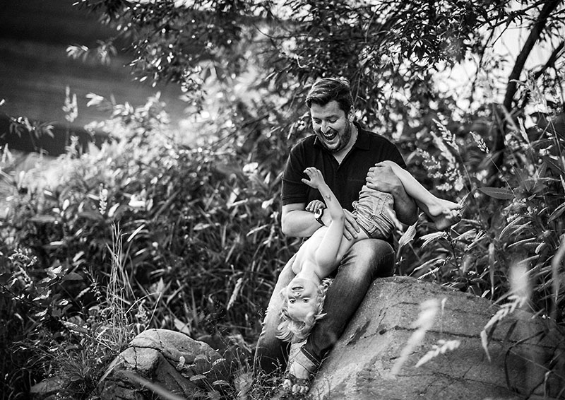 Vater-Kind-Shooting in Zwickau outdoor im Sommer - Simone Hertel Fotografie