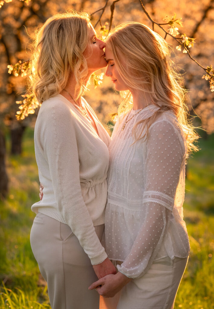 Mutter-Tochter-Fotoshooting im Erzgebirge für Nikon DACH – Simone Hertel Fotografie