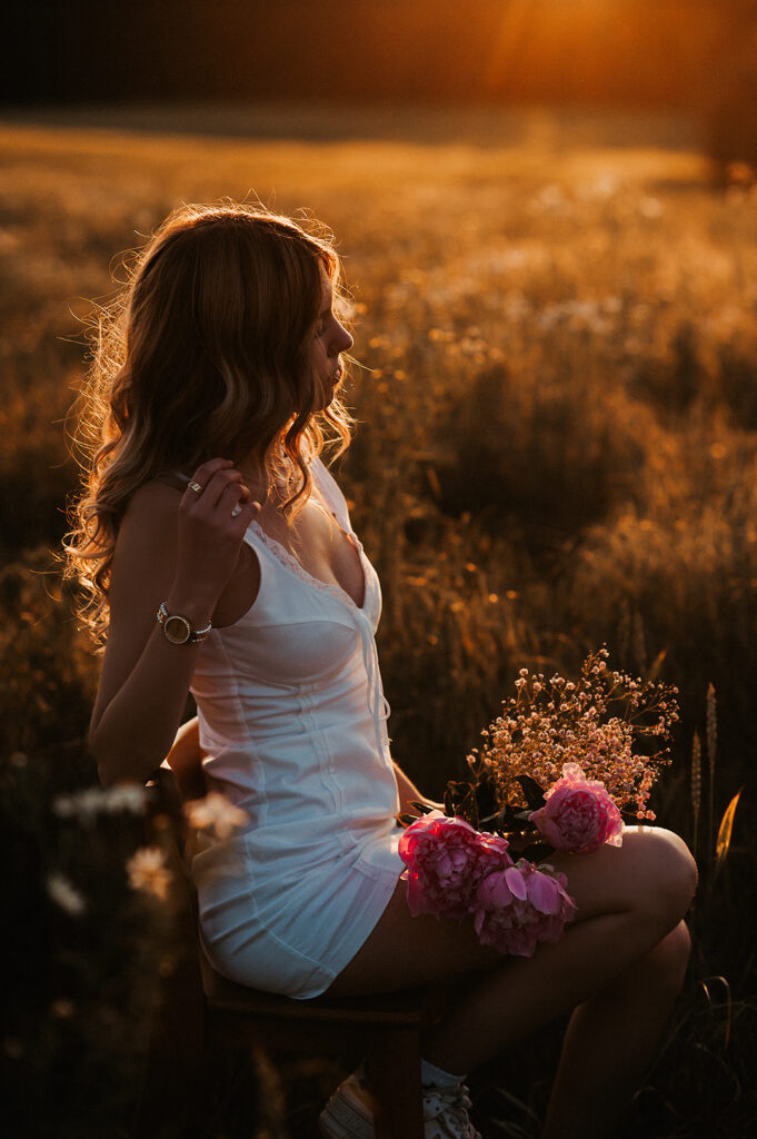 Sonnenuntergangsshooting Frauenportrait - Simone Hertel Fotografie im Erzgebirge